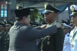 Breaking News: Prabowo Lantik 2.000 Perwira TNI-Polri di Istana