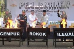 Bea Cukai Musnahkan 22 Juta Batang Rokok Ilegal Senilai 29,5 Miliar di Purwakarta