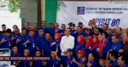 Alergi Kulit, Alasan Jokowi Tak Pakai Seragam Alumni di Acara Reuni