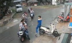 Viral Gerombolan Pelajar Bermotor di Lebak Serang Siswa SMK saat PKL