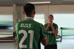 Jay Idzes Pilih Nomor 21 di Sassuolo, Ini Makna di Baliknya