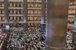 Teks Khutbah Jumat Bulan Syawal 27 Maret 2026 Menyentuh Hati: Merawat Ukhuwah Islamiyah