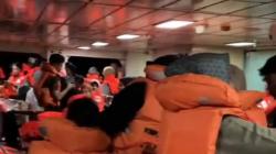 Kapal Bawa 220 Penumpang Terbakar di Perairan Gresik<
