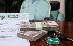 Heboh Tunjangan Anggota DPR Naik, Bisa Beli Vespa Tiap Bulan
