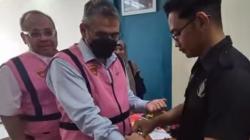 Tersangka Korupsi Pajak Tambang Rp3 Miliar di Sumedang, 2 Petinggi PT Jasa Sarana Ditahan<