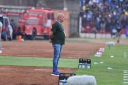 Darurat Nasional! Laga Persib Dibatalkan, Bojan Hodak Ungkap Isi Hatinya
