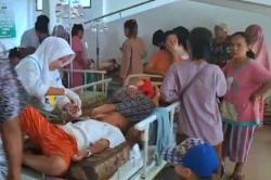 Ratusan Siswa SD dan TK di Lebong Bengkulu Keracunan Massal Menu MBG, Orang Tua Panik<