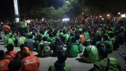 Berduka, Ratusan Driver Ojol Salatiga Doa Bersama untuk Affan Kurniawan