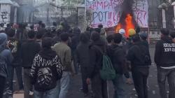 Bandung Kembali Mencekam, Kericuhan Pecah saat Demo di DPRD Jabar<