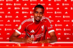 Liverpool Resmi Rekrut Alexander Isak, Pecahkan Rekor Transfer Inggris Rp2,78 Triliun