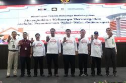 Fakta Mengejutkan! 364 Anggota DPR/DPRD Jadi Koruptor, KPK Libatkan Istri Ikut Cegah Korupsi