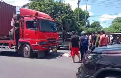 Kecelakaan Maut Truk Tabrak Motor di Labuhanbatu, Istri Tewas Suami Luka