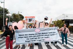 Komunitas Motor Perempuan Ini Lakukan Cara Unik Tegur Pelanggar Lalu Lintas