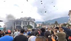 Demo Rusuh Nepal, Turis Asing Tewas Lompat dari Hotel yang Dibakar Massa