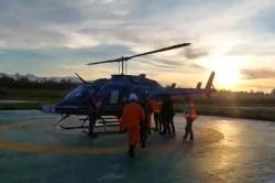 Operasi SAR Helikopter Jatuh di Papua, Basarnas Evakuasi Korban di Lereng Pegunungan<