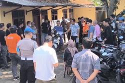 Keluarga Putri Apriyani Ngamuk saat Rekonstruksi Pembunuhan, Protes soal Pasal!<