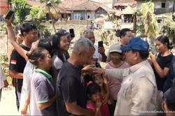 Dengarkan Curhat Warga Korban Banjir Bali, Prabowo: Iya Nanti Dibantu Ya!<