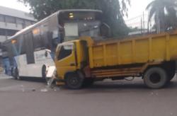 Terungkap, Ini Penyebab Bus Transjakarta Banyak Mengalami Kecelakaan