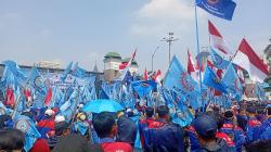 Buruh Demo Besar-besaran di DPR dan Kemnaker Hari Ini, Berikut Tuntutannya