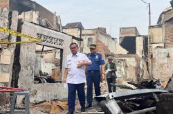 Pramono Ungkap Kebakaran di Taman Sari Cepat Membesar akibat Angin Kencang