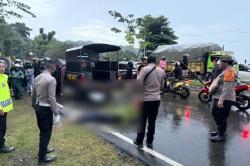 Kecelakaan Maut di Sentani, Pelajar Tewas Tertabrak Truk saat Motor Tergelincir<