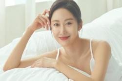 Viral Jeon Hye Bin Minta Maaf usai Kartu Kredit Dicopet di Bali
