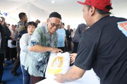 Rayakan HUT ke-27, Bank Mandiri Gelar Pasar Murah di Nawasena 