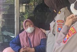 Kisah Tragedi Ponpes Al Khoziny, Ibu asal Sampit Kehilangan Anak usai Ditinggal Suami<
