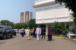 Presiden Prabowo Lantik Gubernur Papua Mathius D Fakhiri di Istana Hari Ini