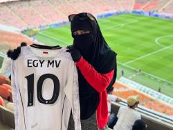 Lagi Umrah, Umi Pipik Melipir ke Stadion King Abdullah Nonton Timnas Indonesia Vs Arab Saudi