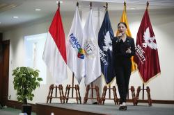 Angela Tanoesoedibjo Isi Kuliah Umum di MNC University, Ingatkan Mahasiswa Pentingnya Punya 5 Soft Skill