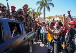 Presiden Madagaskar Kabur ke Luar Negeri Pakai Pesawat Militer Prancis, Ada Peran Macron?