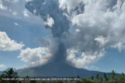 Aktivitas Gunung Lewotobi Laki-laki Naik Drastis, Warga Diminta Jauhi Radius 6 Km<