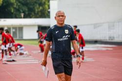 Nova Arianto Malah Senang Timnas Indonesia U-19 Segrup Vietnam di Piala AFF U-19 2026