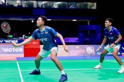 Jatuh dan Pusing, Fajar Alfian Tetap Bawa Indonesia ke Final Denmark Open 2025!