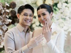 Selamat! Teuku Rassya Lamar Cleantha Islan usai Pacaran 5 Tahun