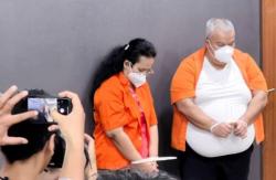 2 Tersangka Korupsi PT SPR BUMD Riau Ditahan, Negara Dirugikan Rp33 Miliar<