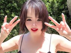 Park Bom 2NE1 Gugat YG Entertainment, Nilai Ganti Rugi Membagongkan!
