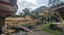 Tebing Kapur Longsor di Banyumas, 3 Rumah Rusak dan Warga Mengungsi