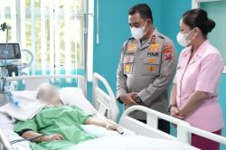 Kapolda Sumut Jenguk Korban Kecelakaan yang Ditabrak 3 Oknum Polisi: Saya Prihatin!<