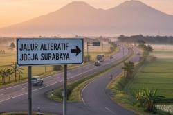 3 Jalur Alternatif Jogja Surabaya Paling Aman Saat Musim Hujan, Hindari Longsor dan Genangan!<