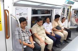 Prabowo Puji Kereta Api Indonesia: Bersih, Nyaman, Tak Kalah dengan Luar Negeri