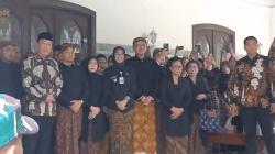 Jokowi Hadiri Prosesi Kirab Jenazah Raja Surakarta Pakubuwono XIII ke Imogiri<
