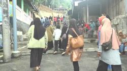 Jelang Pemakaman Pakubuwono XIII, Warga Berdatangan ke Kompleks Makam Raja-Raja di Imogiri<