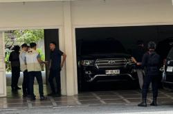 KPK Geledah Rumah Dinas Gubernur Riau Abdul Wahid, Apa yang Disita?
