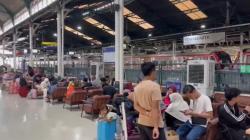 Jumlah Penumpang Angkutan Umum Periode Nataru Tembus 21,46 Juta Orang, Melesat 12,48 Persen