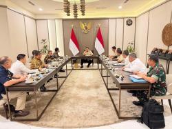 Prabowo Rapat Mendadak di Halim Sebelum Terbang ke Australia, Ada Apa?