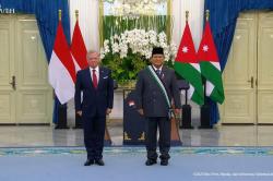 Presiden Prabowo Terima Penghargaan Tertinggi dari Raja Yordania Abdullah II