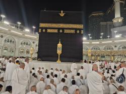 Dampak Perang AS-Israel vs Iran, Ratusan Jemaah Umrah di Jember Gagal Berangkat<
