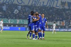 Jadwal Siaran Langsung Persib Vs Persija di Super League 2025-2026 Sore Ini